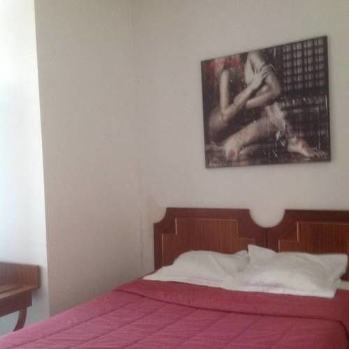 Untalented Hotel - Villette Париж Екстериор снимка