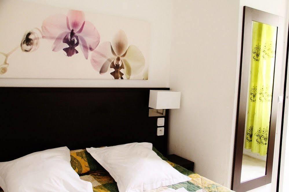 Untalented Hotel - Villette Париж Екстериор снимка